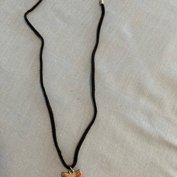 Shark Tooth Shaped Necklace - Picture 6 of 6